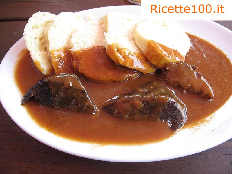 Arrosto di manzo Stephanovské