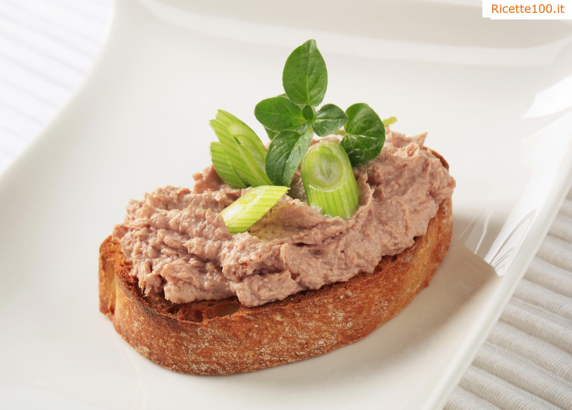 Bruschette con spalmabile