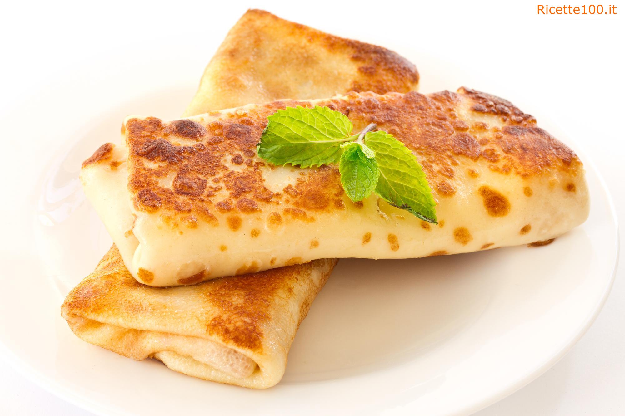 Crepes al forno con funghi e carne di pollo