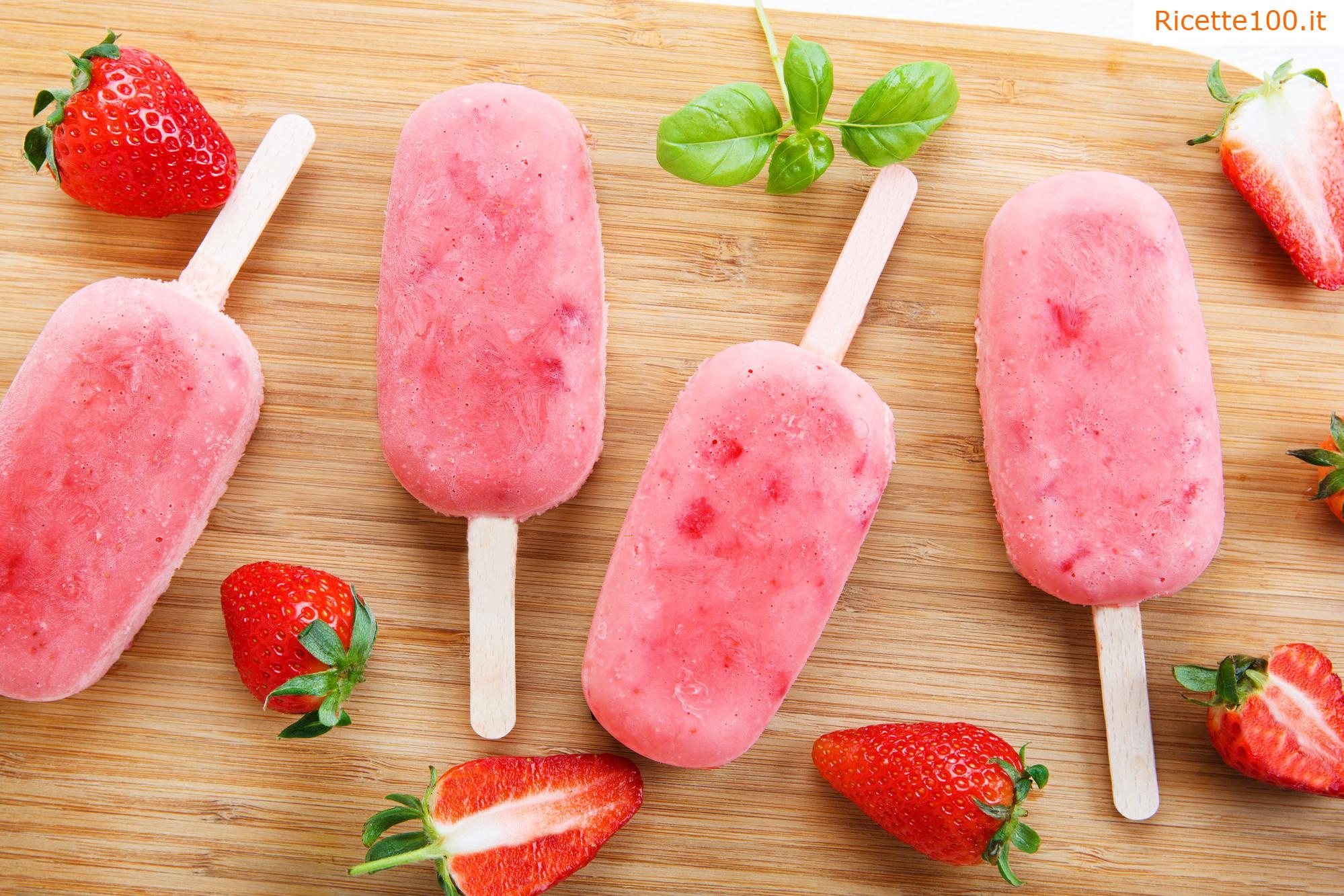 Gelati di fragola con ricotta