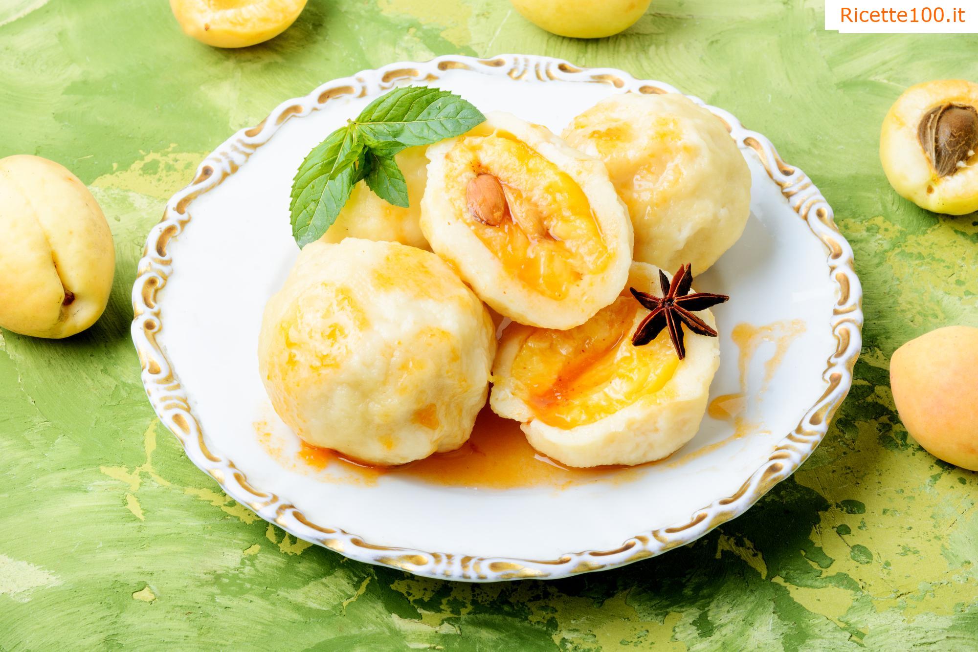 Gnocchi di albicocca veloci con impasto di ricotta