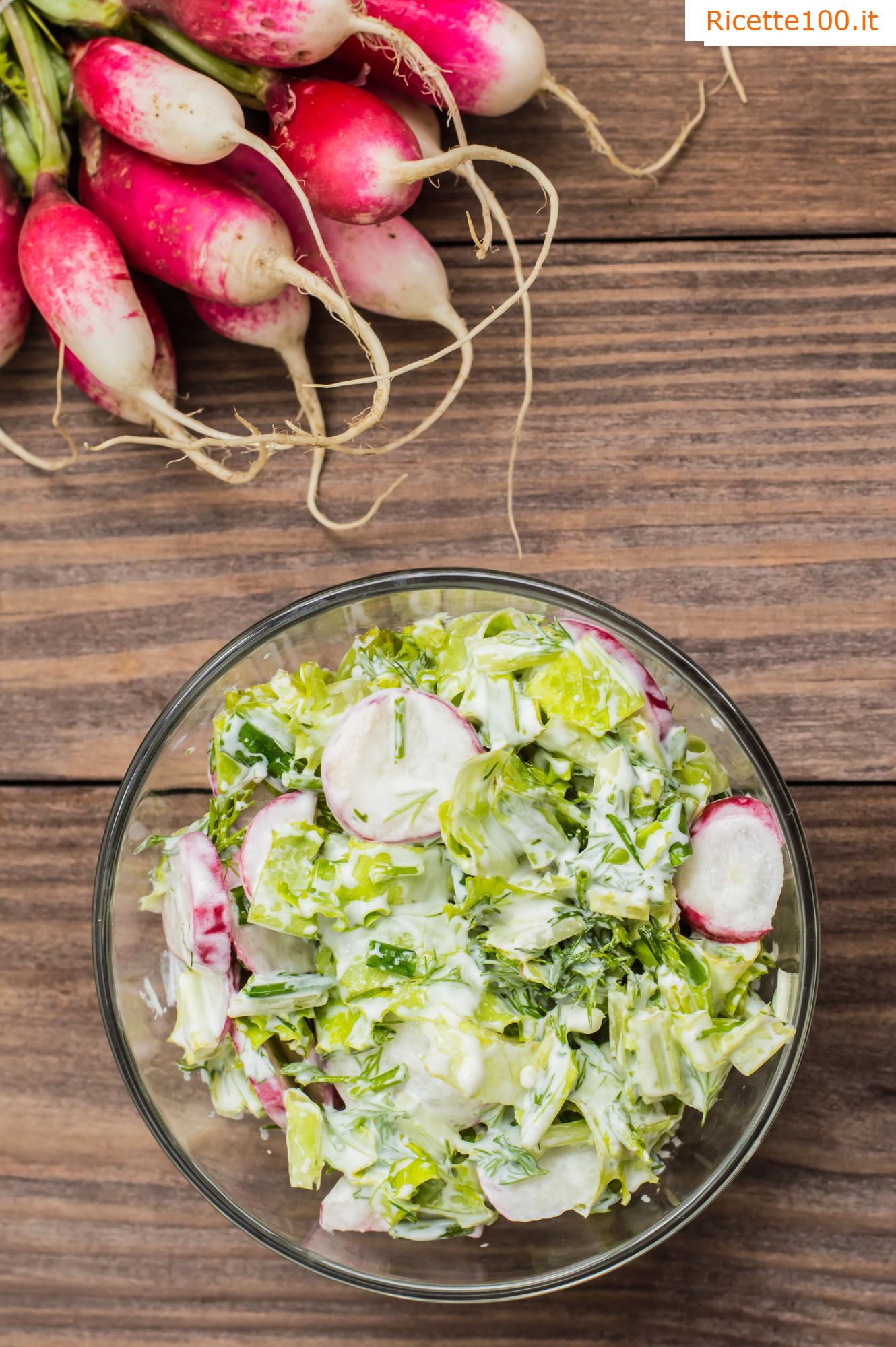 Insalata di spinaci freschi