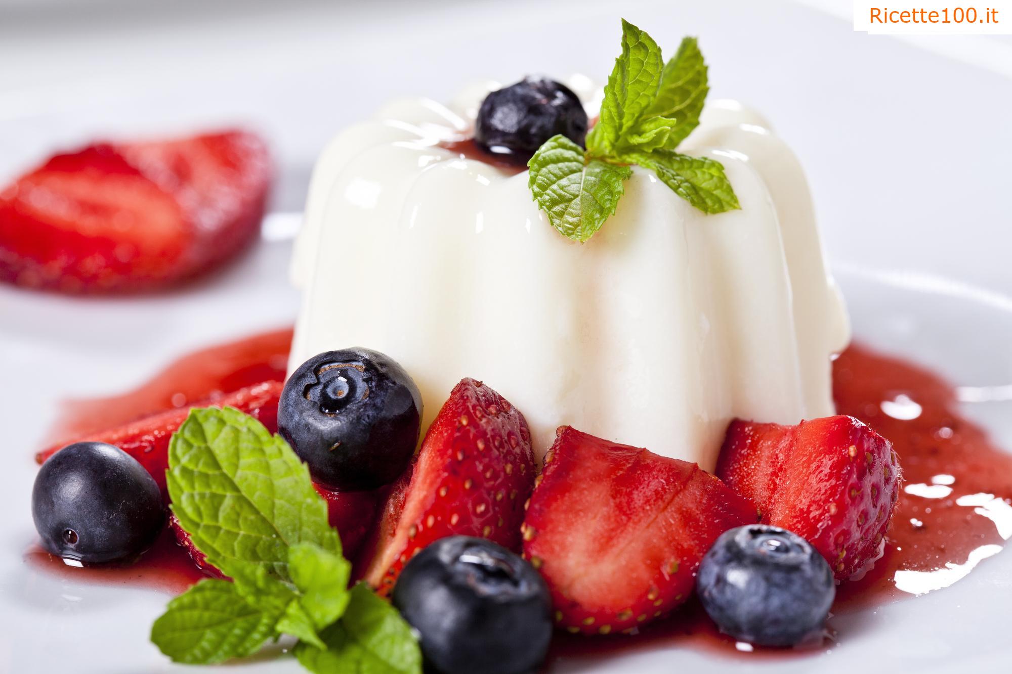 Panna cotta alle fragole