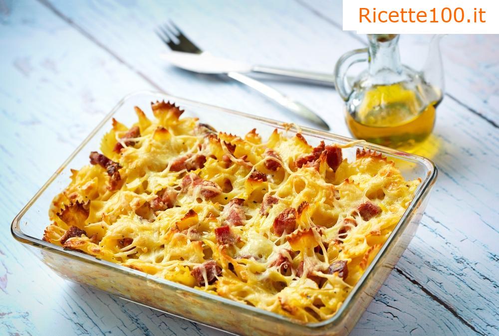 Pasta al forno con carne affumicata