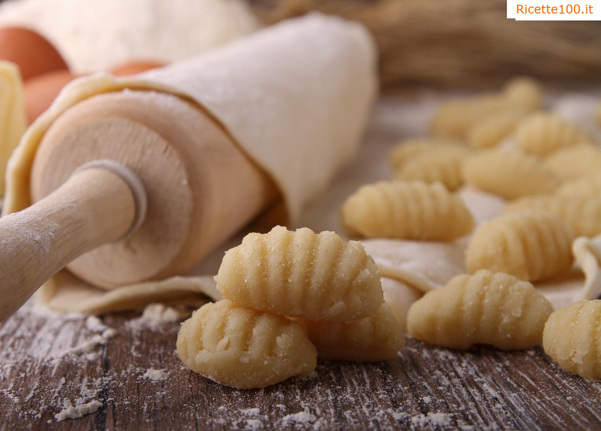 Père di pasta di patate
