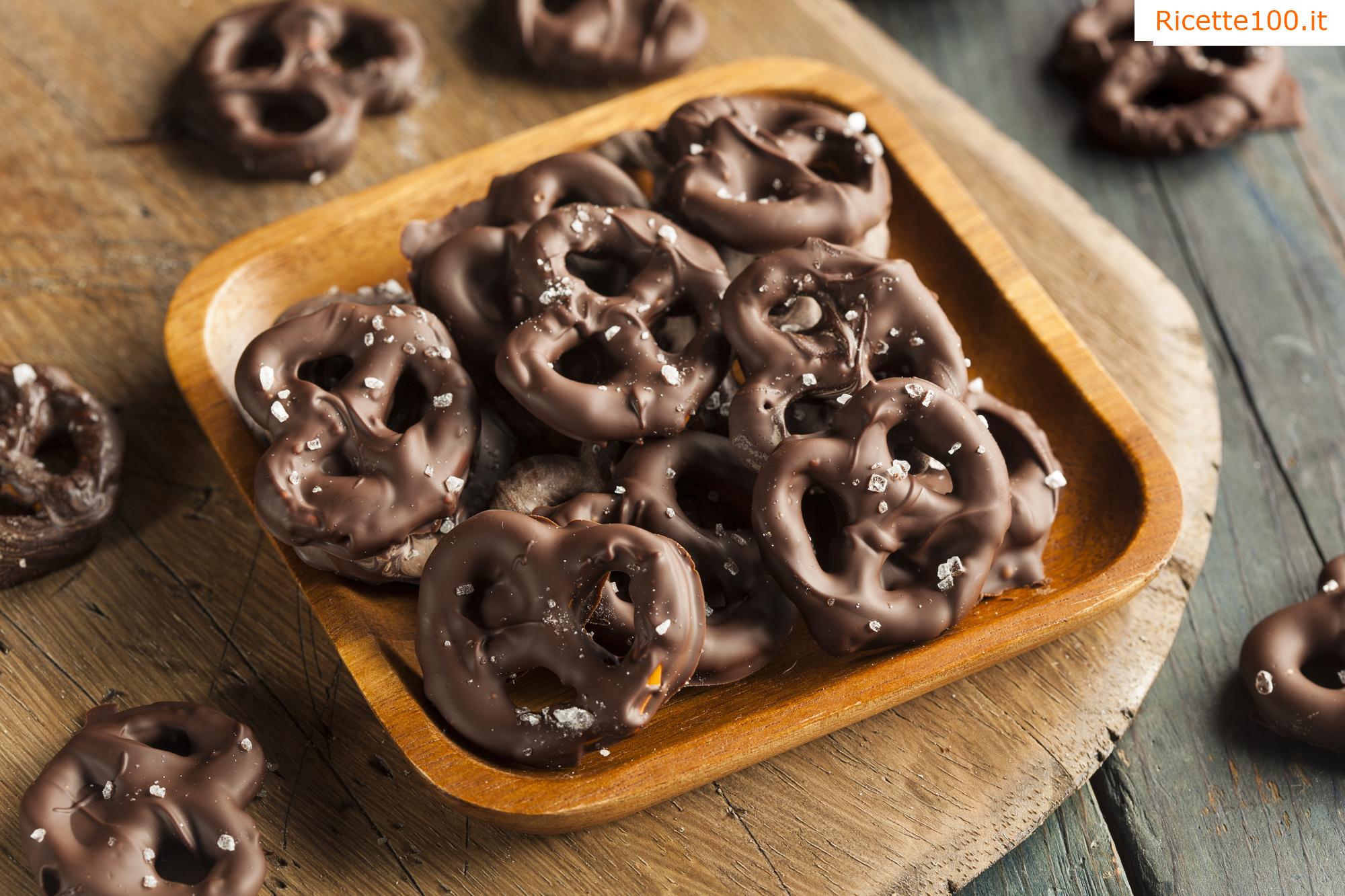 Pretzel di cioccolato