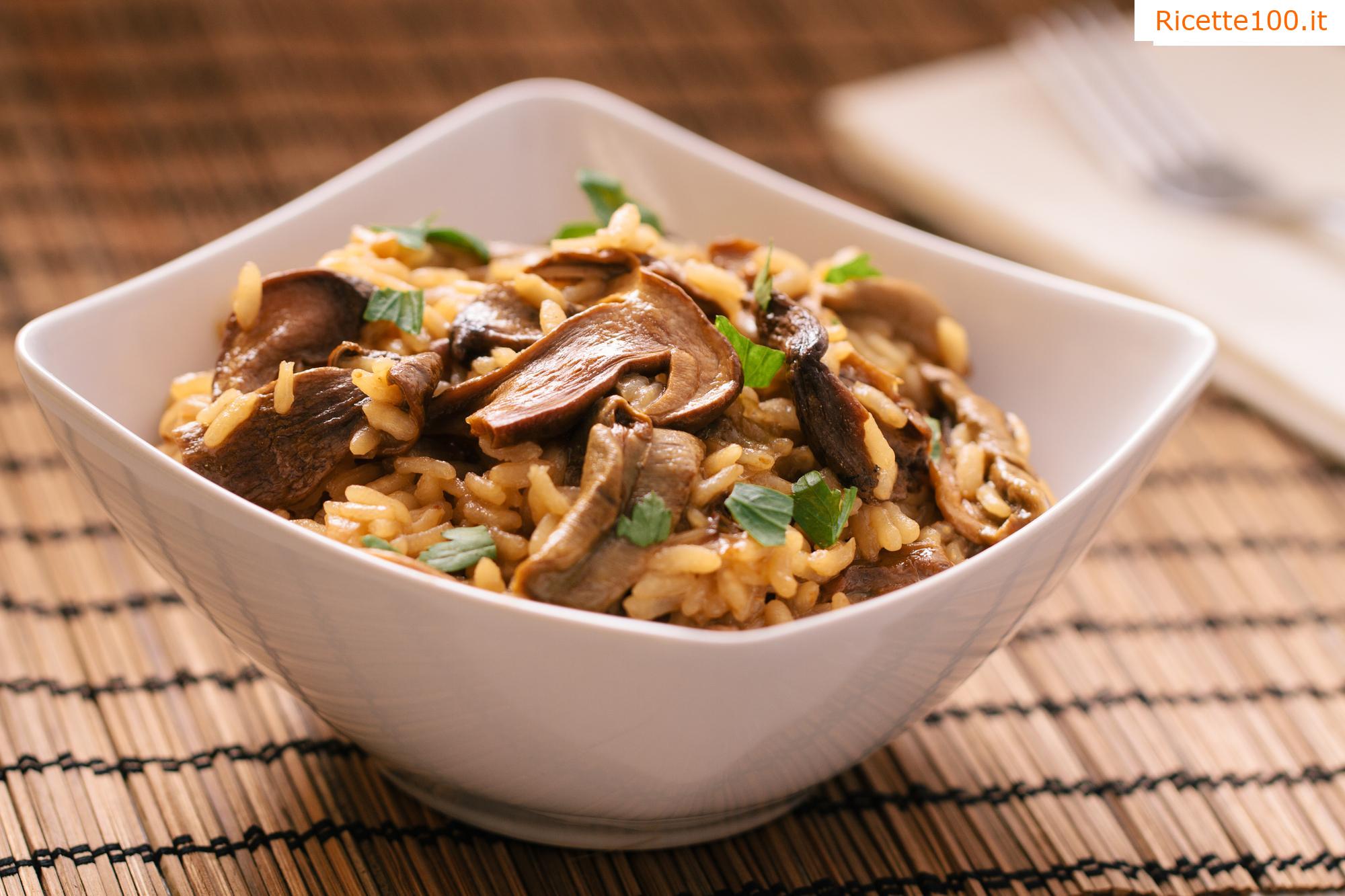 Risotto cremoso con funghi e parmigiano