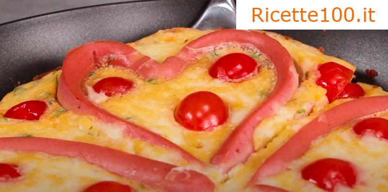 Salsicce a uova a forma di cuore