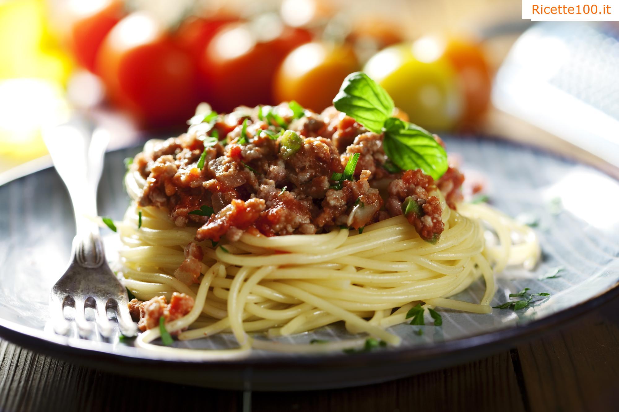 Spaghetti bolognese con carne macinata secondo Petra