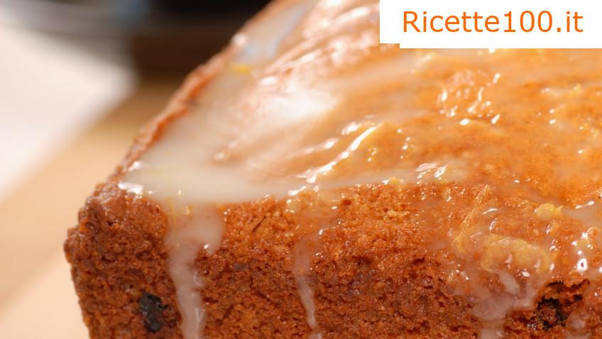 Torta all'olio con glassa al limone