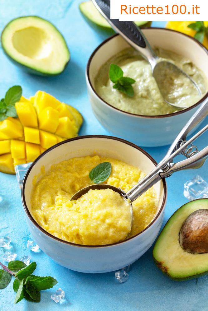 Torta di cocco con crema di mango