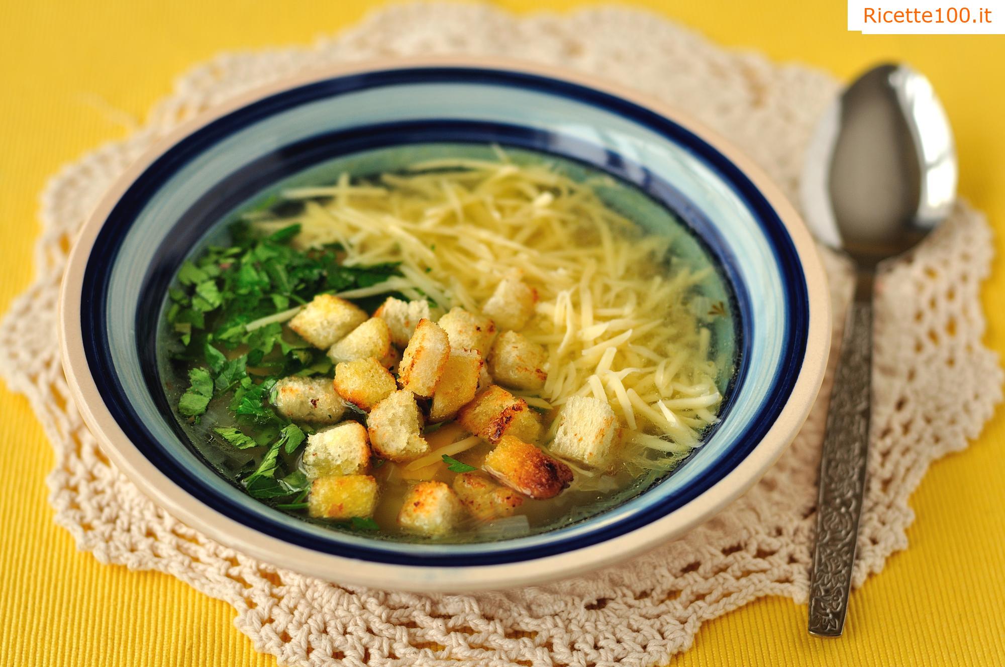 Zuppa all'aglio con formaggio