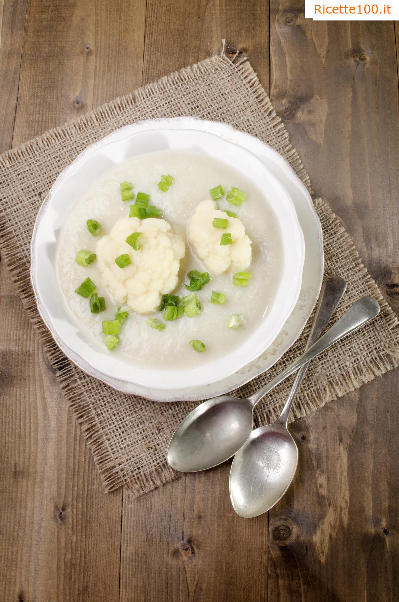 Zuppa di cavolfiore della domenica