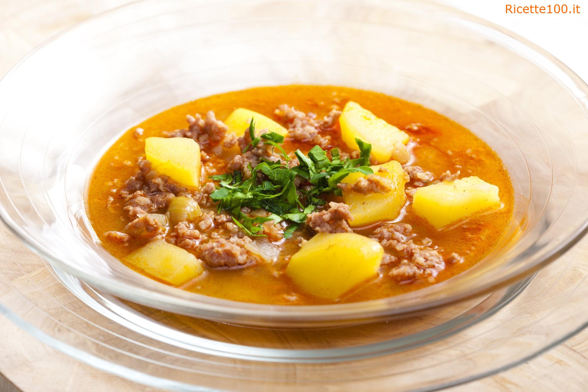 Zuppa di gulasch