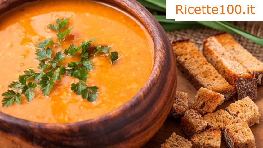 Zuppa di lenticchie rosse al curry